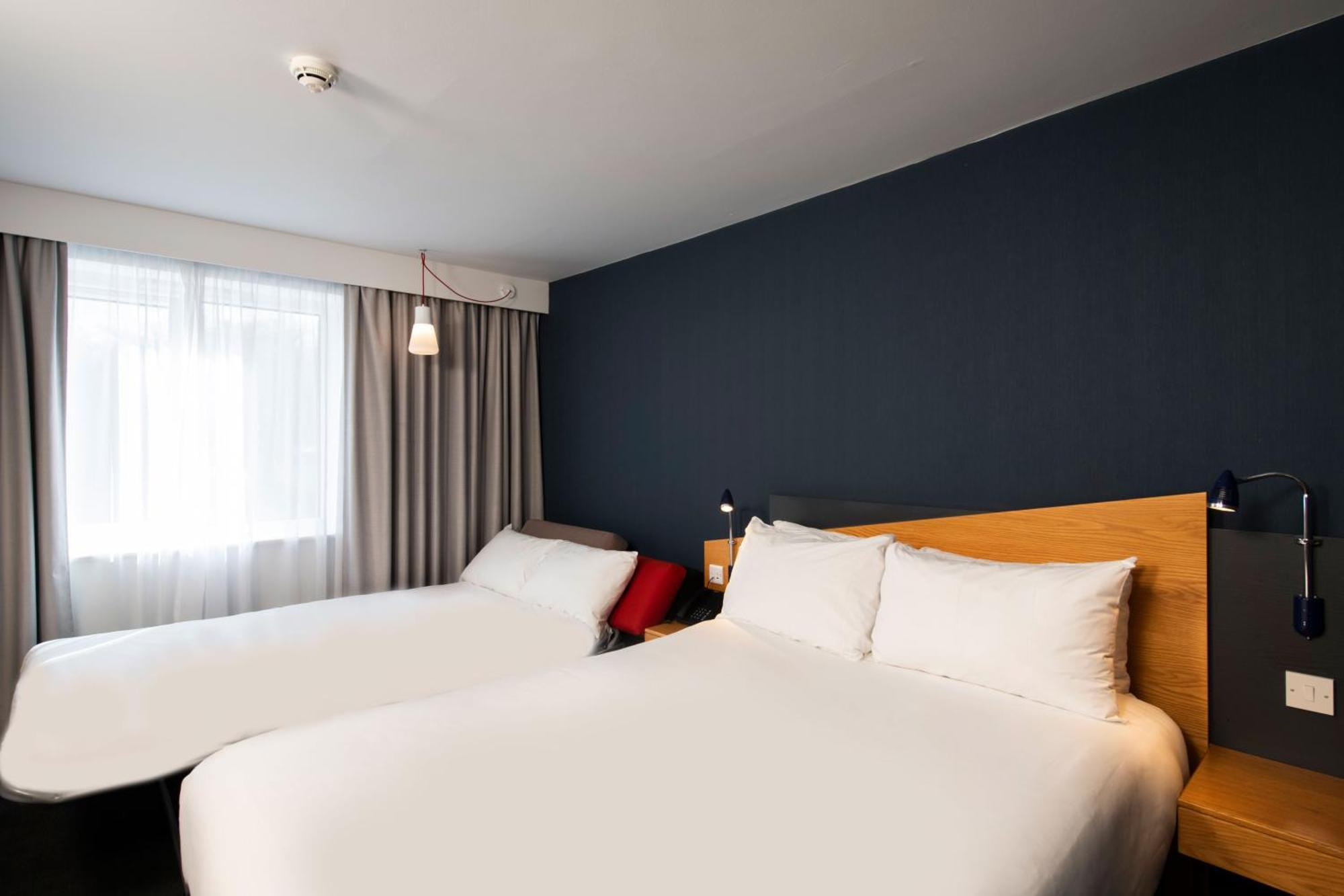 Holiday Inn Express Taunton East By Ihg Luaran gambar