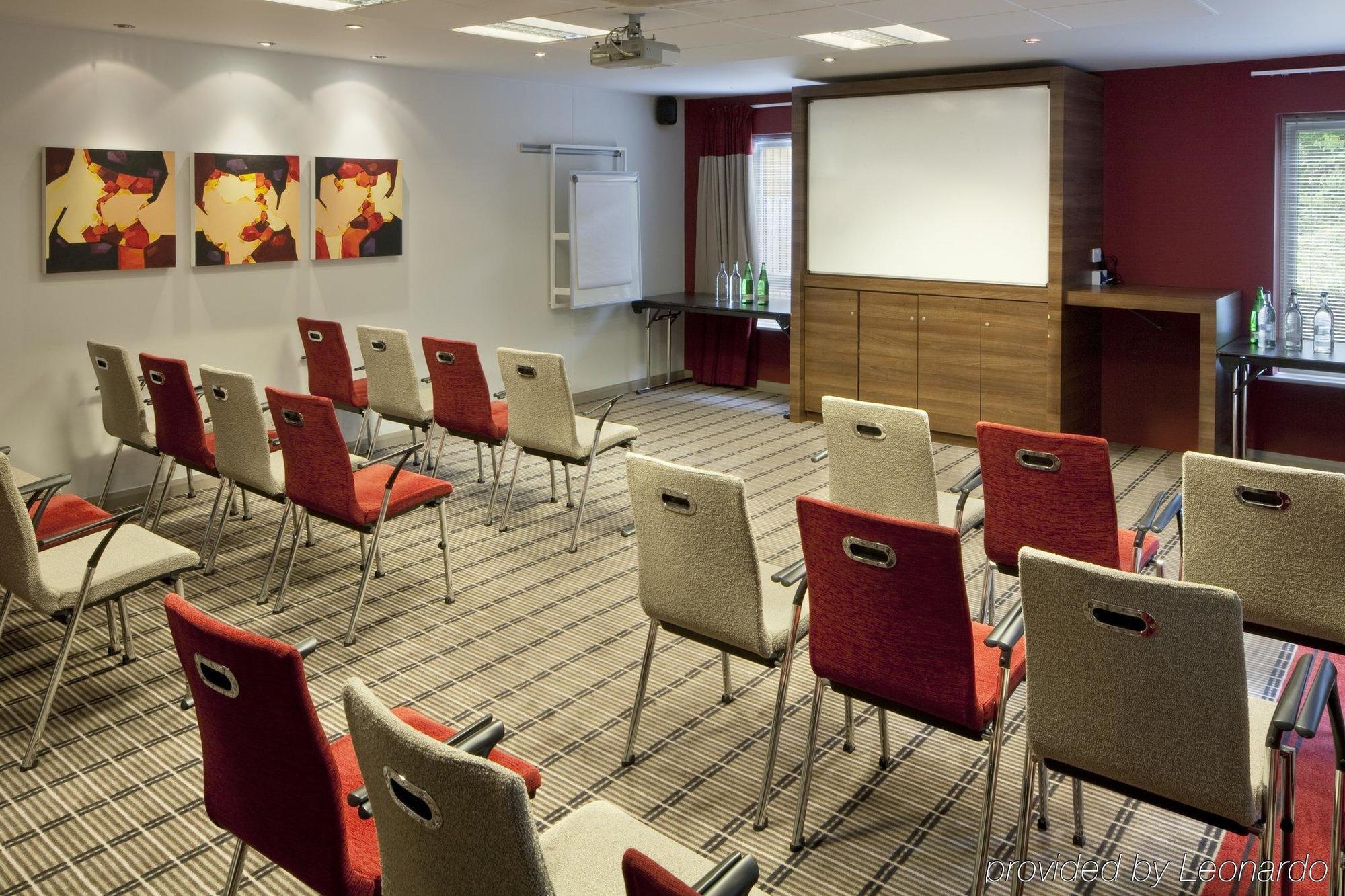 Holiday Inn Express Taunton East By Ihg Kemudahan gambar