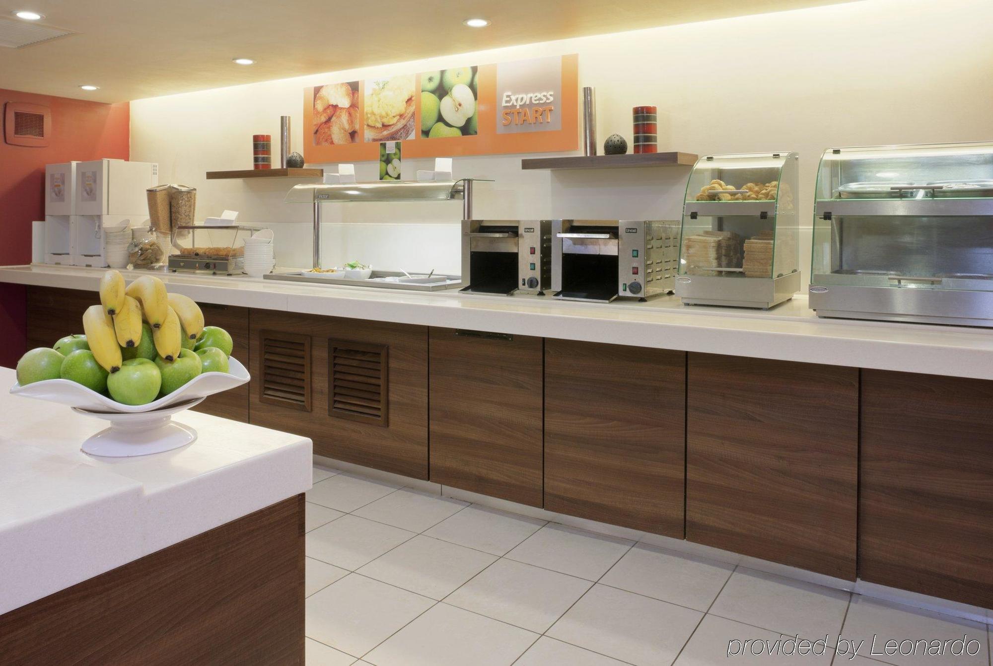 Holiday Inn Express Taunton East By Ihg Luaran gambar