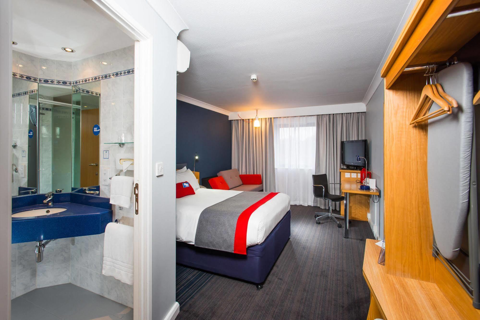 Holiday Inn Express Taunton East By Ihg Luaran gambar